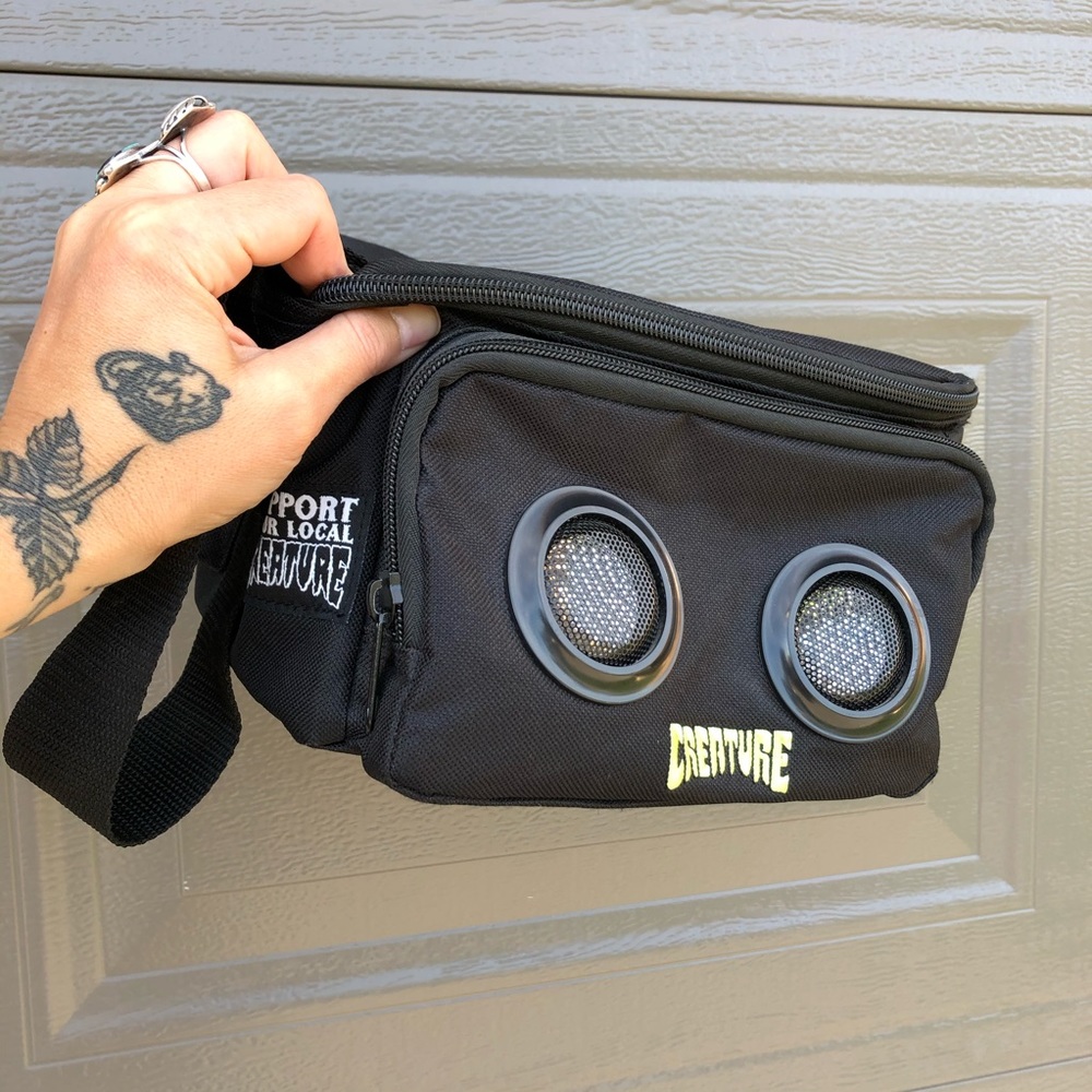 Creature skateboards lunch pale